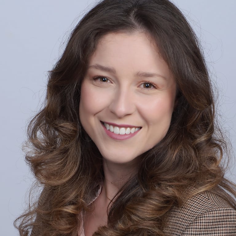 LGBTQ Therapist Near Me - Nágela Brand