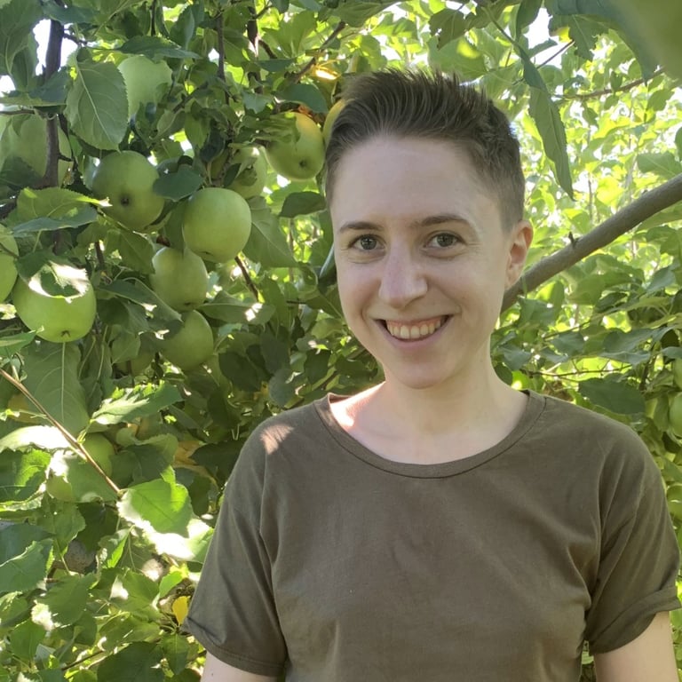Rachel Teichman - LGBTQ therapist in  